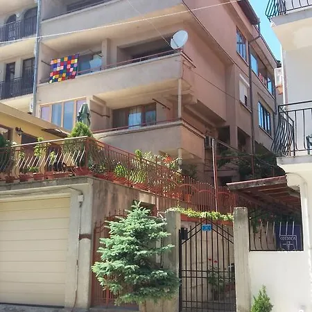 Къща за гости Kostadinovi Созопол